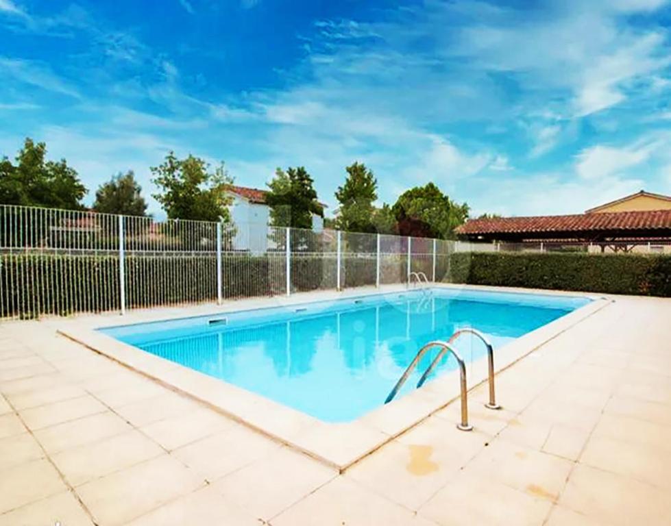 Apartamento T2 Pool & Terrasse - Parking - Metro - Wifi Toulouse Exterior foto